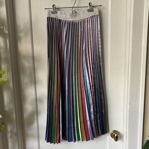 Shiny multicolor pleated skirt - Small EUC